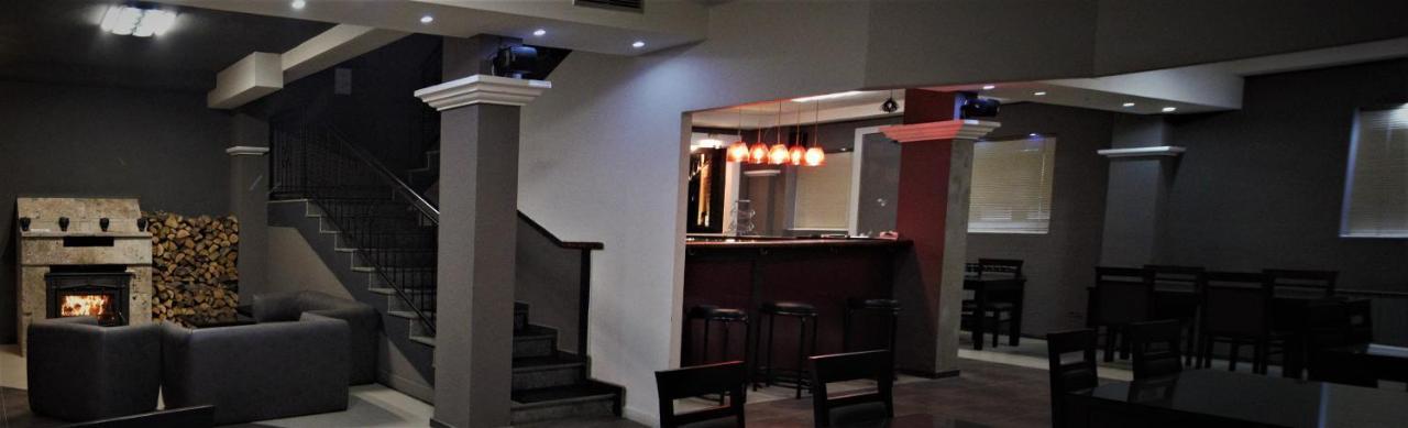 Hotel Ambasador Битола Экстерьер фото