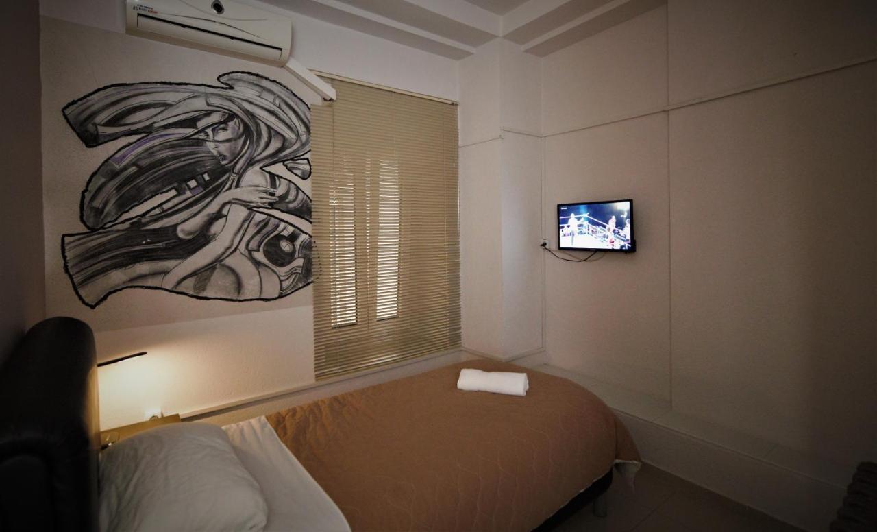 Hotel Ambasador Битола Экстерьер фото