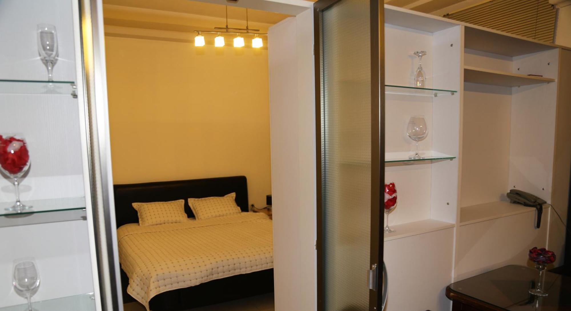 Hotel Ambasador Битола Экстерьер фото