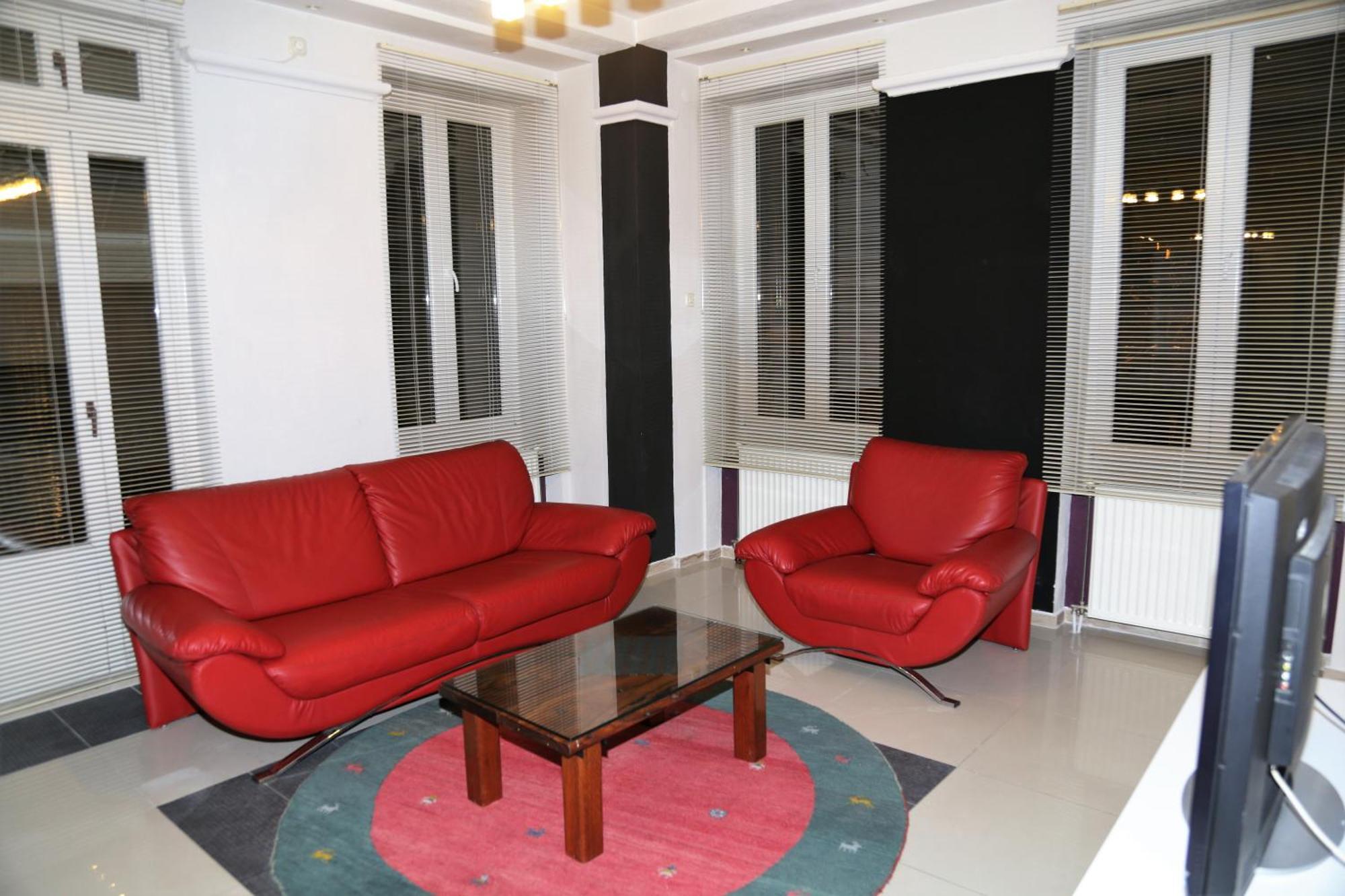 Hotel Ambasador Битола Экстерьер фото